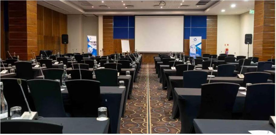 Premier Hotel Midrand Esterno foto
